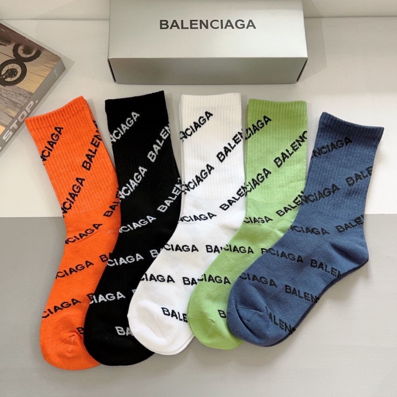 BALENCIAGA